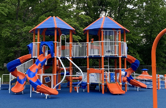 playground small